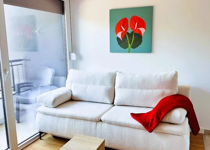 公寓 Apartman Kota Red